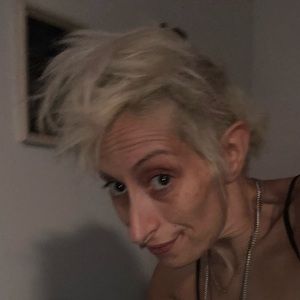 Lable whore only on the cheap